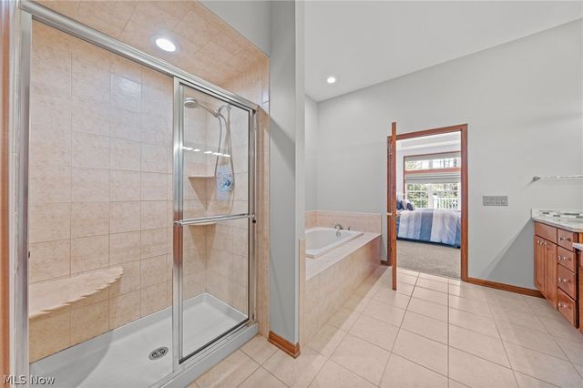 364 Blossom Lane, Orange Village, OH 44022