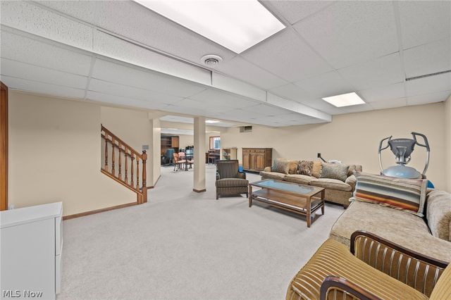 364 Blossom Lane, Orange Village, OH 44022