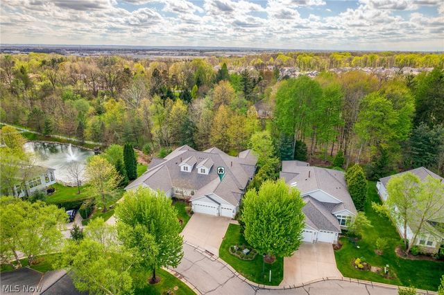 364 Blossom Lane, Orange Village, OH 44022