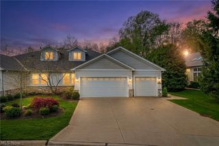 364 Blossom Lane, Orange Village, OH 44022