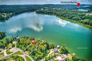 Emory Pointe Lane, Harriman, TN 37748
