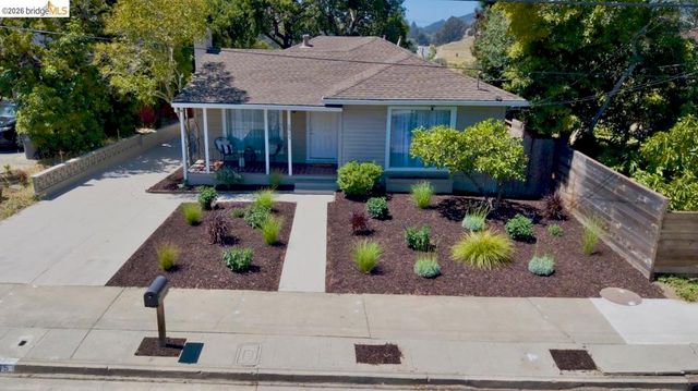 3975 Turnley Ave, Oakland, CA 94605