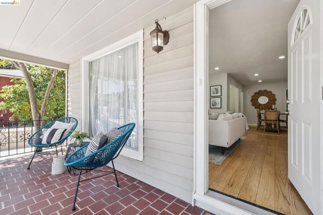 3975 Turnley Ave, Oakland, CA 94605