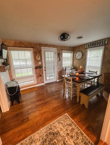 1100 Harve Brown Rd, Bethpage, TN 37022