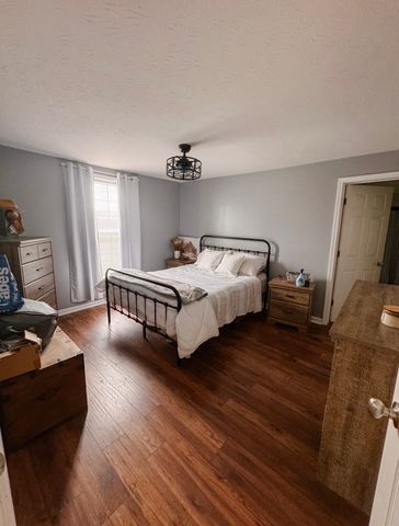 1100 Harve Brown Rd, Bethpage, TN 37022