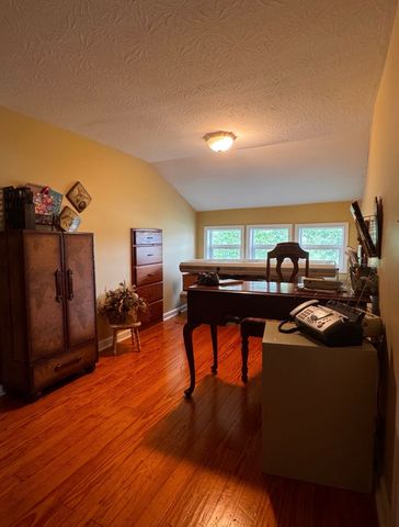 1100 Harve Brown Rd, Bethpage, TN 37022
