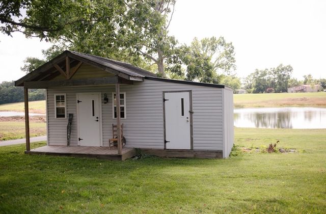 1100 Harve Brown Rd, Bethpage, TN 37022