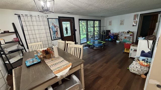507 N US 231 Highway, Spencer, IN 47460