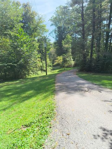507 N US 231 Highway, Spencer, IN 47460