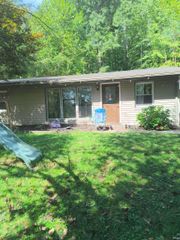 507 N US 231 Highway, Spencer, IN 47460