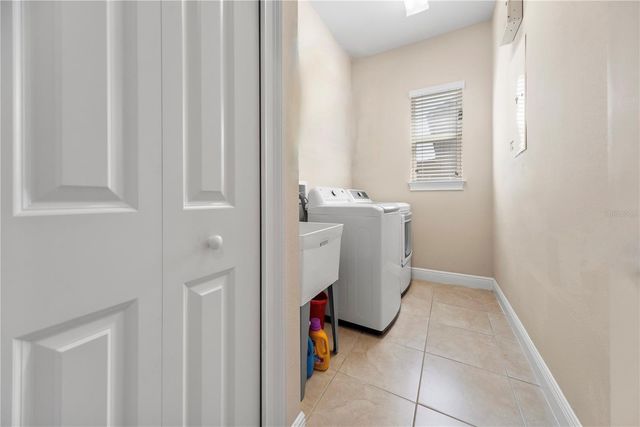 7325 WILD BLACKBERRY TRAIL, Winter Garden, FL 34787