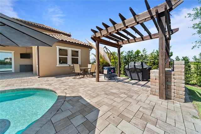 7325 WILD BLACKBERRY TRAIL, Winter Garden, FL 34787