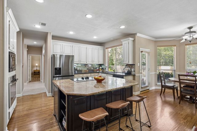 303 Waterford Court, Southlake, TX 76092