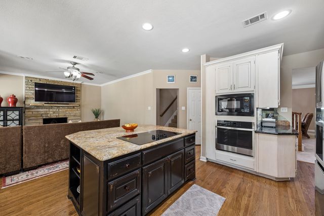 303 Waterford Court, Southlake, TX 76092