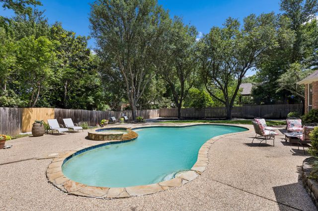 303 Waterford Court, Southlake, TX 76092