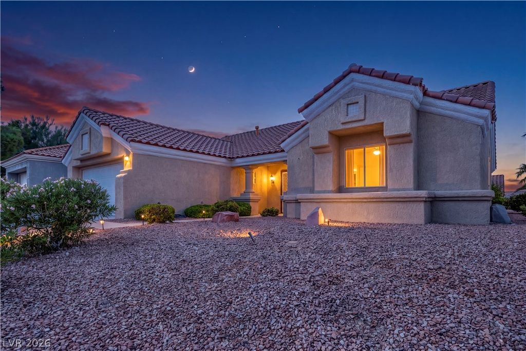 9912 Rosamond Drive, Las Vegas, NV 89134 — photo 2