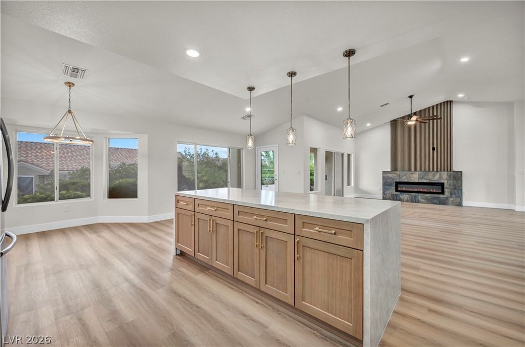 9912 Rosamond Drive, Las Vegas, NV 89134 — photo 4