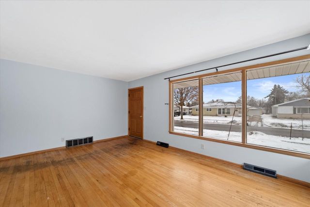 9531 W Langlade STREET, Milwaukee, WI 53225