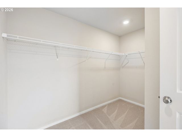 4889 NAVIGATION Ave Ne, Salem, OR 97305