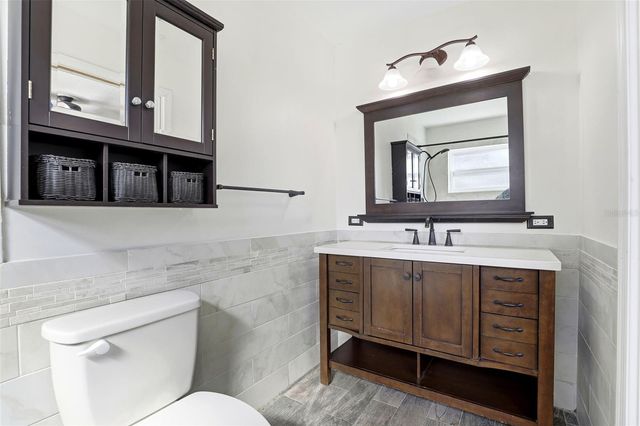 8840 AVA LAKE DRIVE, Orlando, FL 32810