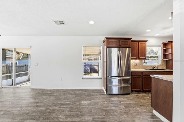 8840 AVA LAKE DRIVE, Orlando, FL 32810