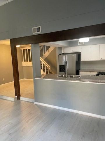 3162 Windchase Boulevard 451, Houston, TX 77082