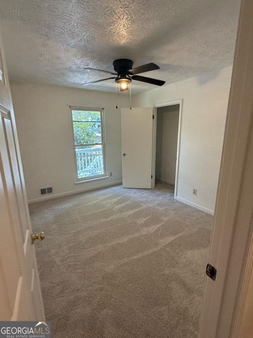4967 Comanche Court NW, Lilburn, GA 30047