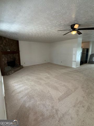 4967 Comanche Court NW, Lilburn, GA 30047