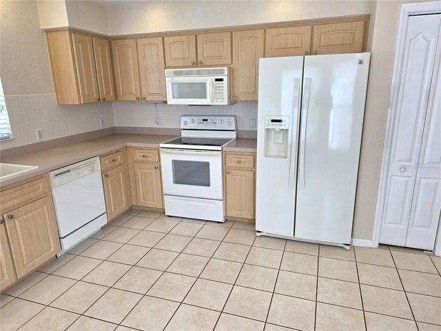 384 ROYAL PALM WAY, Spring Hill, FL 34608