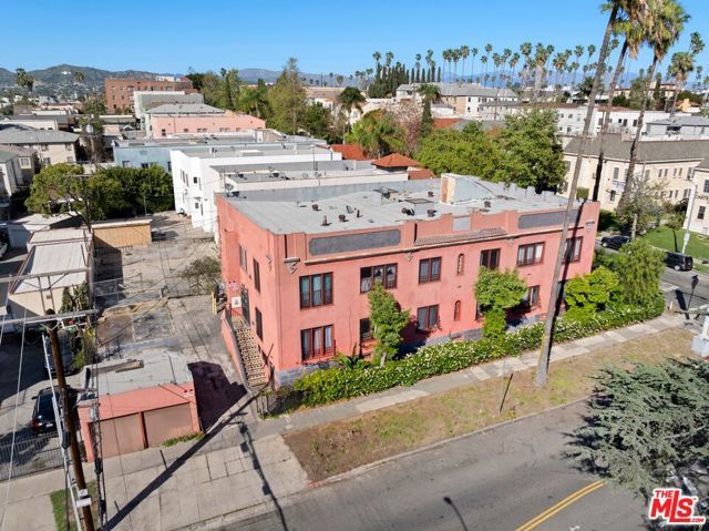 101 N Kenmore Avenue, Los Angeles, CA 90004