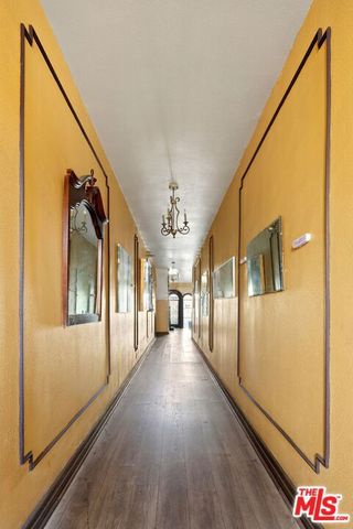 101 N Kenmore Avenue, Los Angeles, CA 90004