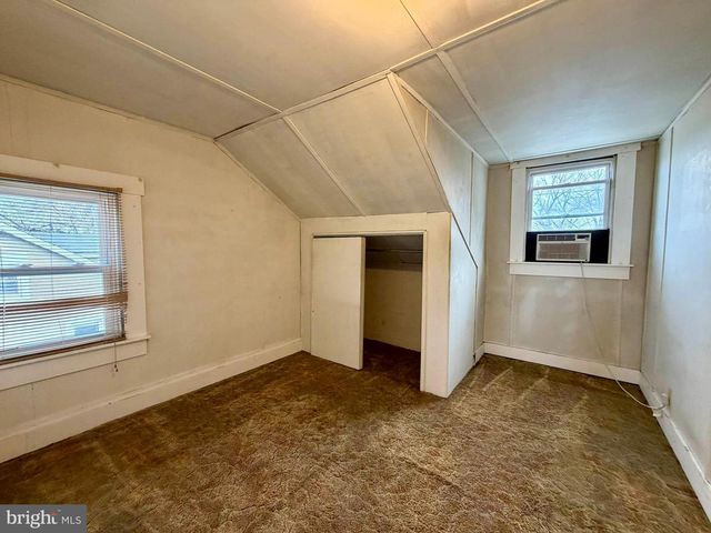 8224 FORT SMALLWOOD RD, Baltimore, MD 21226