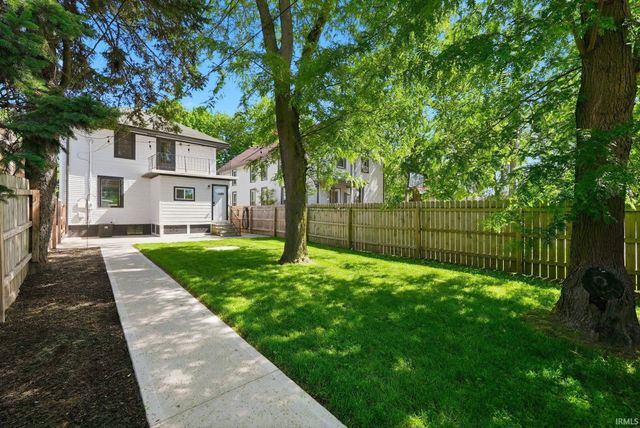 1101 Stophlet Street, Fort Wayne, IN 46802