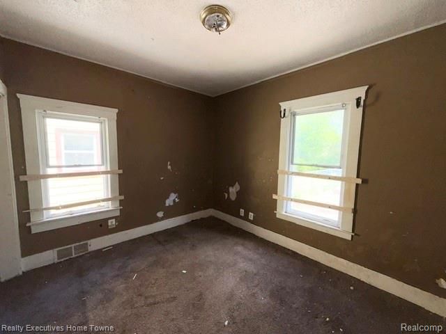 13524 Faust Avenue, Detroit, MI 48223