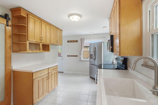 10250 Kerrianna Drive, Montgomery, OH 45242