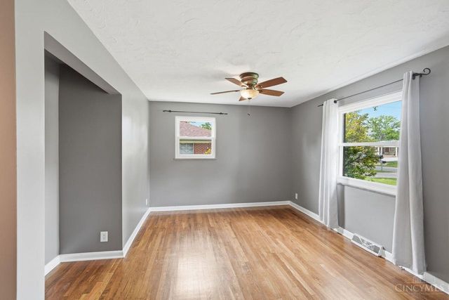 10250 Kerrianna Drive, Montgomery, OH 45242