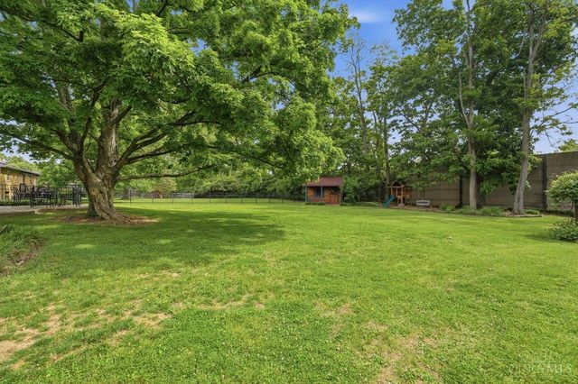 10250 Kerrianna Drive, Montgomery, OH 45242