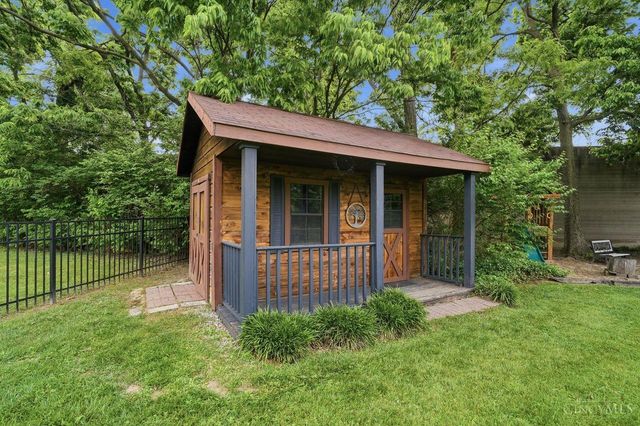 10250 Kerrianna Drive, Montgomery, OH 45242