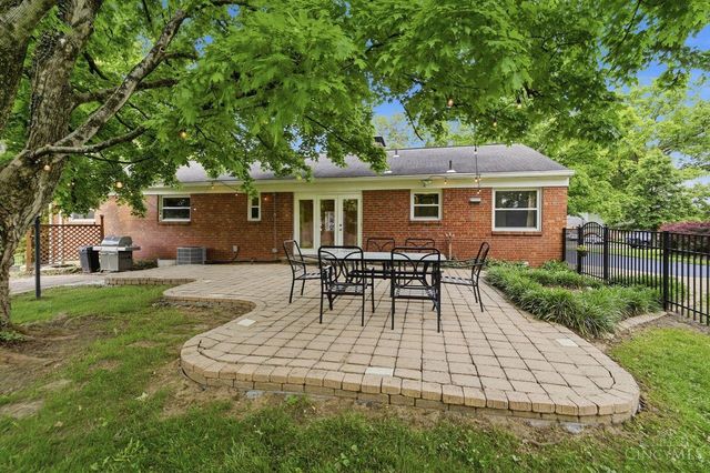 10250 Kerrianna Drive, Montgomery, OH 45242