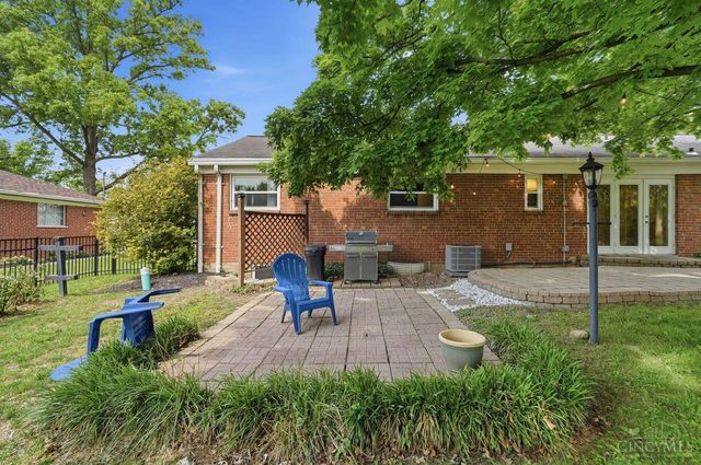10250 Kerrianna Drive, Montgomery, OH 45242