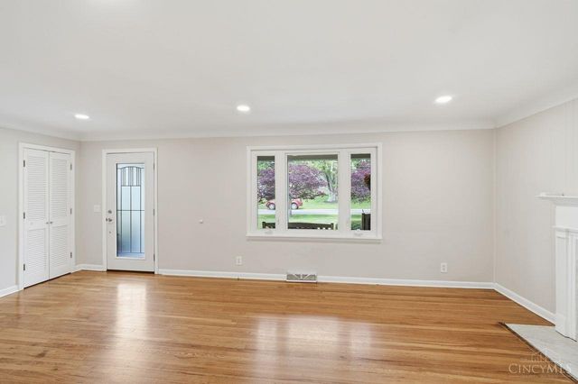 10250 Kerrianna Drive, Montgomery, OH 45242