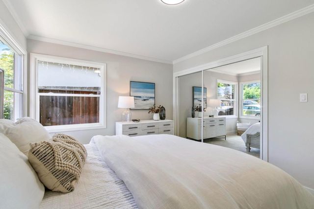 2766 Massachusetts Avenue, Redwood City, CA 94061