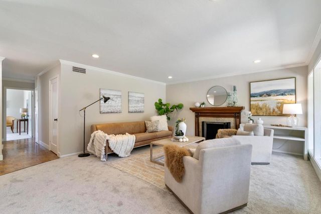 2766 Massachusetts Avenue, Redwood City, CA 94061