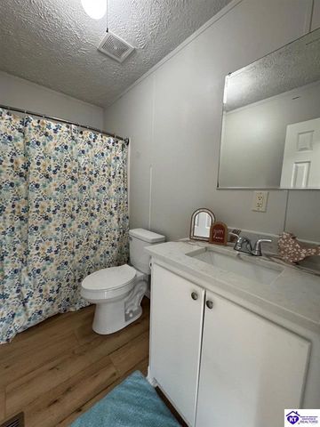 490 Blackjack Road, Radcliff, KY 40165