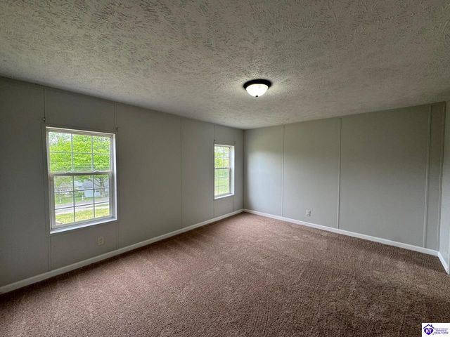 490 Blackjack Road, Radcliff, KY 40165