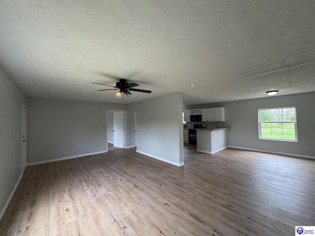 490 Blackjack Road, Radcliff, KY 40165