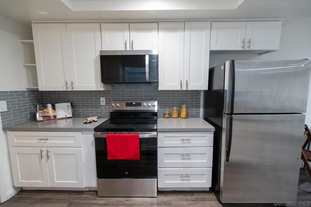 Image 14 of property listing at 4114 Collwood Lane, San Diego, CA 92115