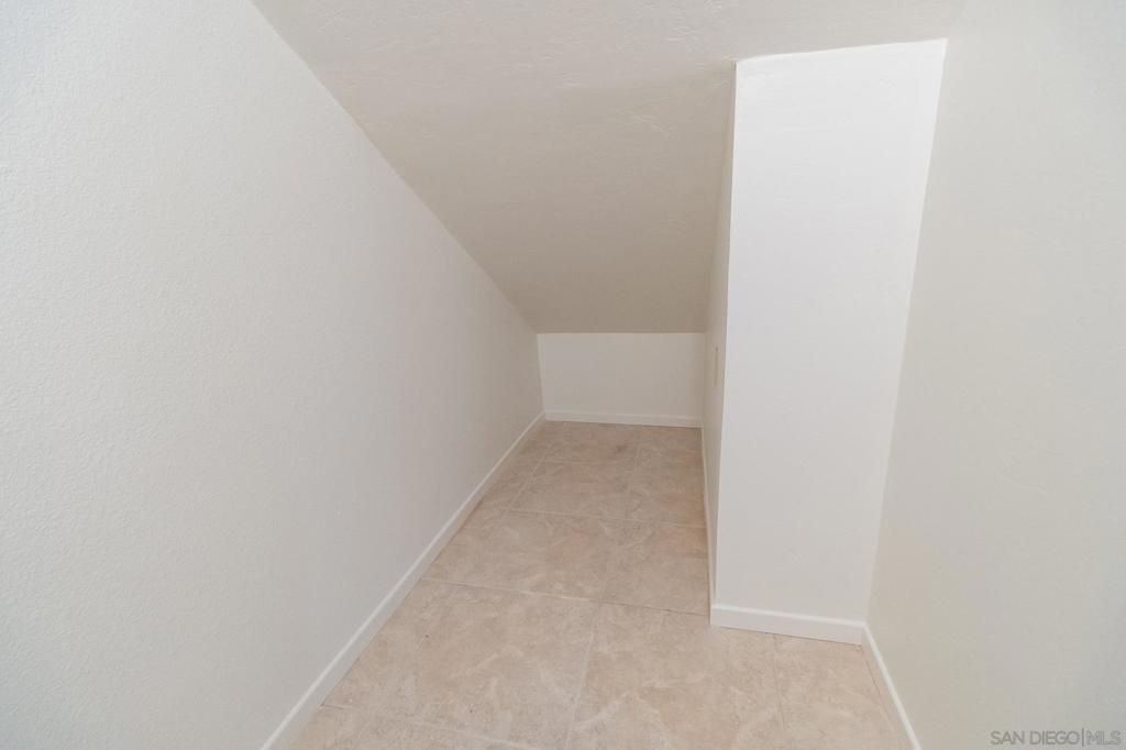 Image 41 of property listing at 4114 Collwood Lane, San Diego, CA 92115