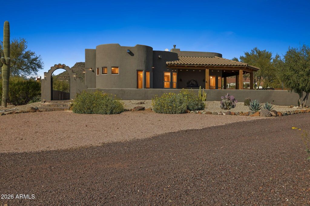 Image 1 of property listing at 39819 N 26TH Street, Cave Creek, AZ 85331