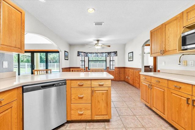 1383 TROPICAIRE BOULEVARD, North Port, FL 34286